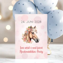 Personalisierte Einladungskarte zum Kindergeburtstag | Pferdemotiv mit Blumen