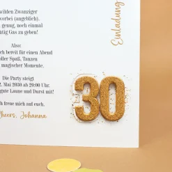 Personalisierte Einladungskarte zum 30. Geburtstag mit Foto & goldener Zahl | Klappkarte mit Umschlag