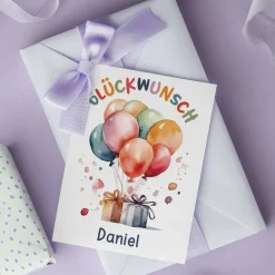 Personalisierte Glückwunschkarte mit Luftballons & Ihrem Text