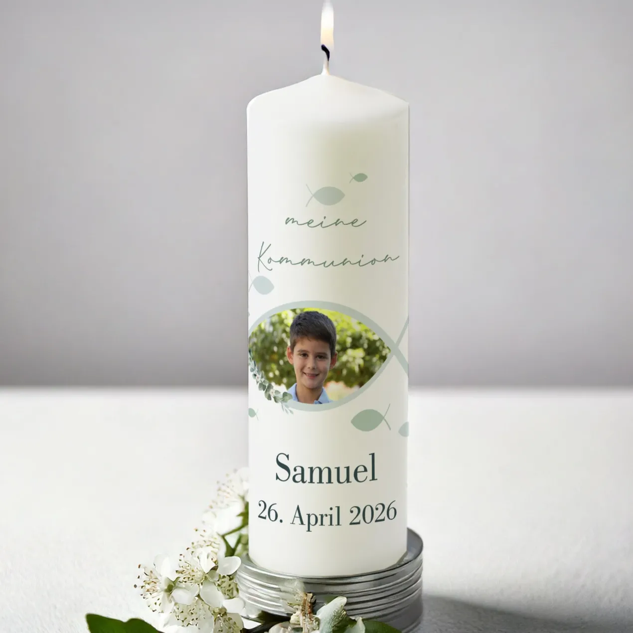 Personalisierte Kerze zur Konfirmation, Kommunion & Taufe mit Foto | Ichthys Motiv
