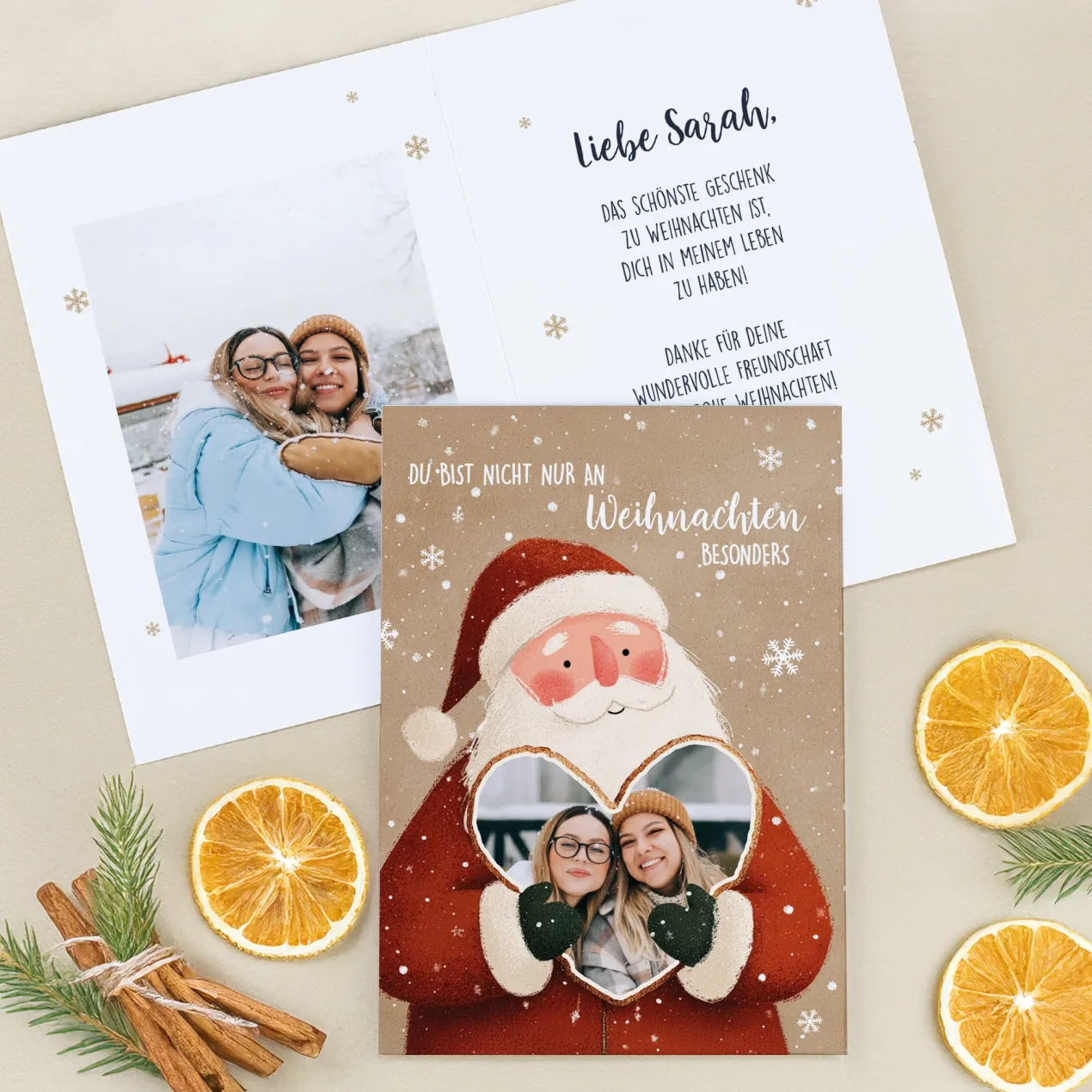 Personalisierte Klappkarte zu Weihnachten mit Fotos & Wunschtext | Weihnachtsmann mit Herz