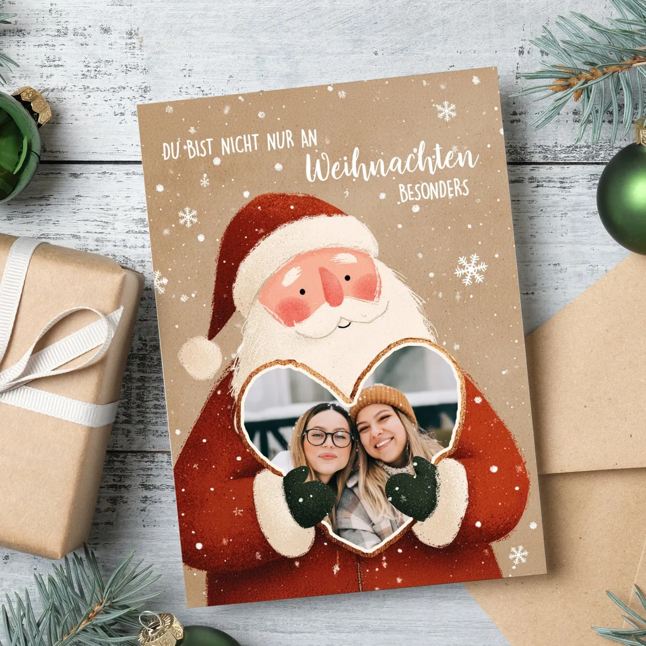 Personalisierte Klappkarte zu Weihnachten mit Fotos & Wunschtext | Weihnachtsmann mit Herz