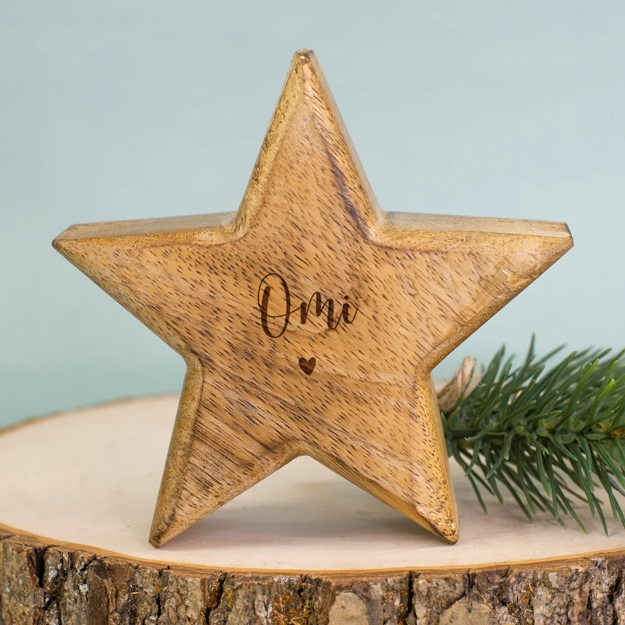 Personalisierter Deko Stern aus Holz mit Namensgravur | Holzstern Geschenk | Herz-Motiv