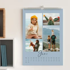 Personalisierter Foto-Wandkalender 2026 mit Farbauswahl, Wunschtext & mehreren Fotos | A3 oder A4