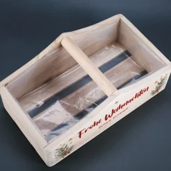 Personalisierter Geschenkkorb zu Weihnachten mit Wunschtext & Winterbouquet-Motiv | Holz-Pflanzkiste