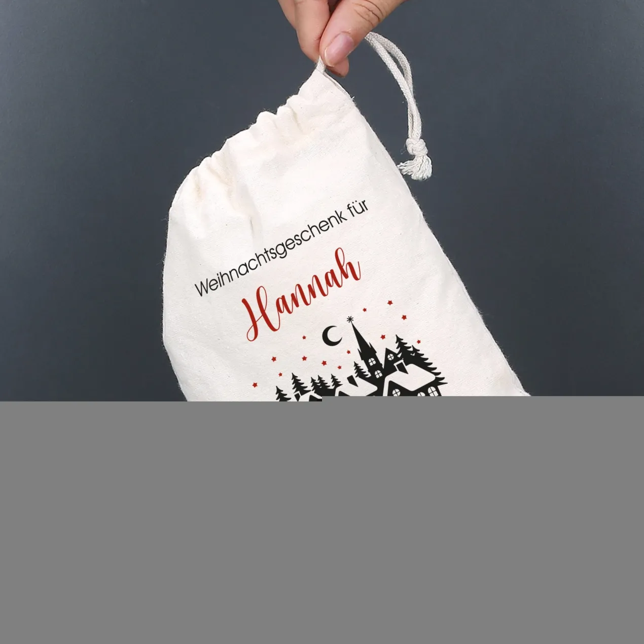 Personalisierter Geschenksack zu Weihnachten mit Wunschtext | Baumwollbeutel mit Winterdorf-Motiv