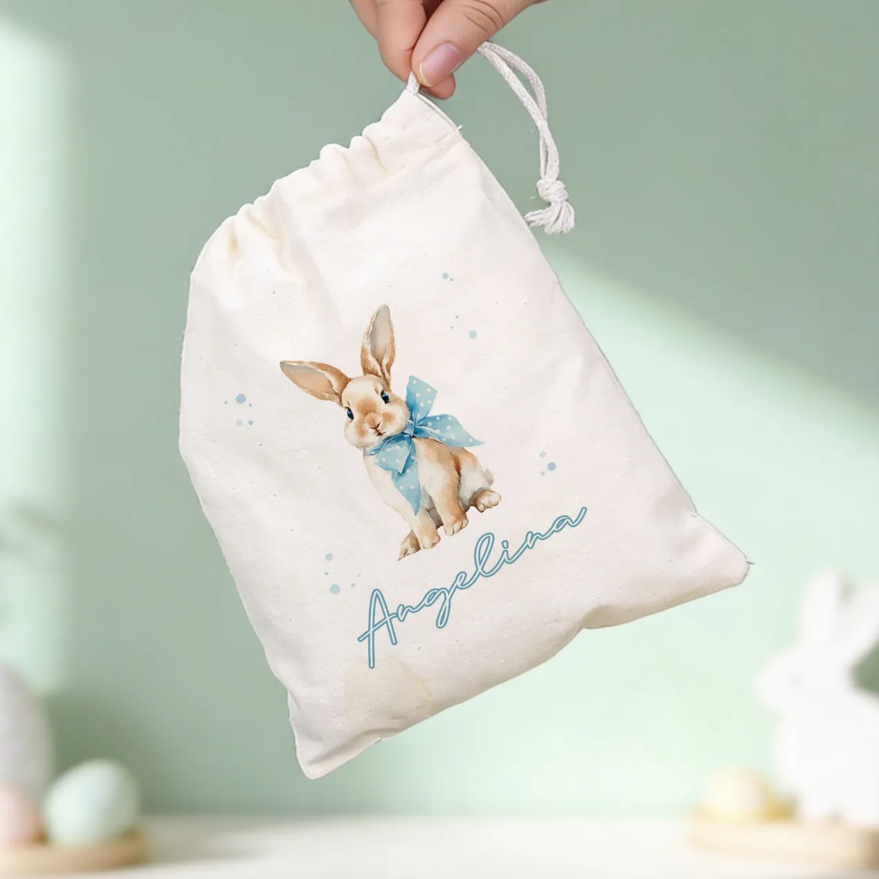 Personalisierter Geschenksack zu Ostern mit Name | Stoffbeutel mit Hasenmotiv und Kordel in 3 Größen