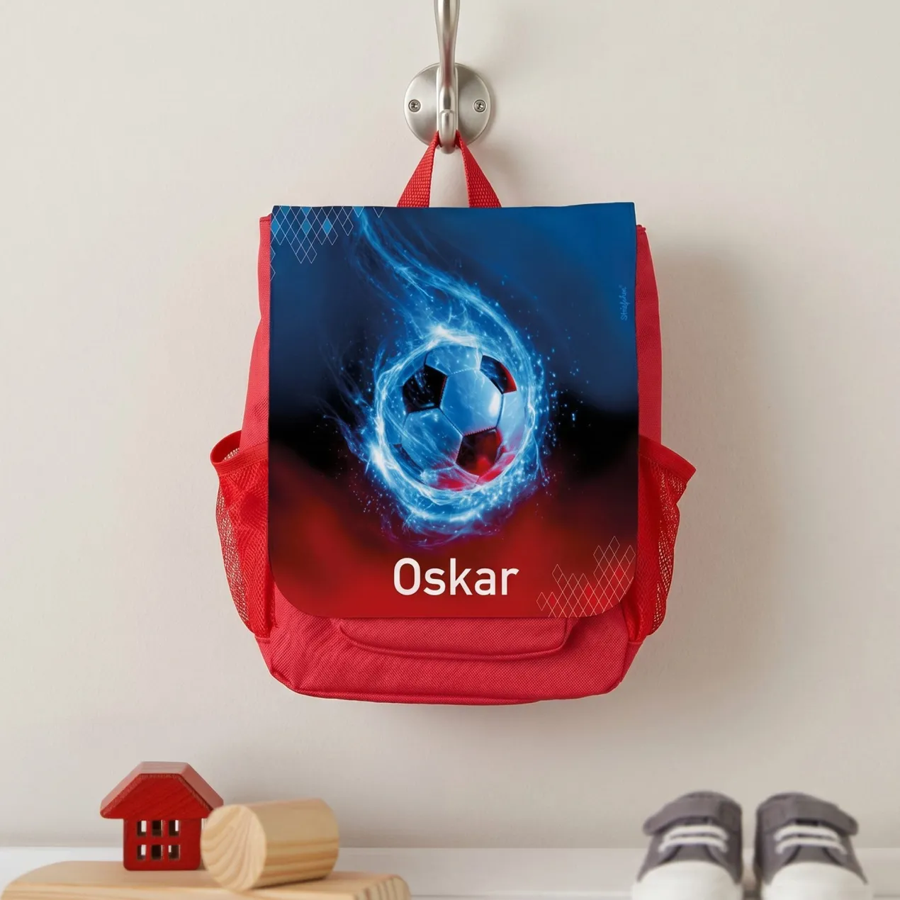 Personalisierter Kindergarten Rucksack mit Name & Fußball Motiv | Geschenk für Kinder & Jungen