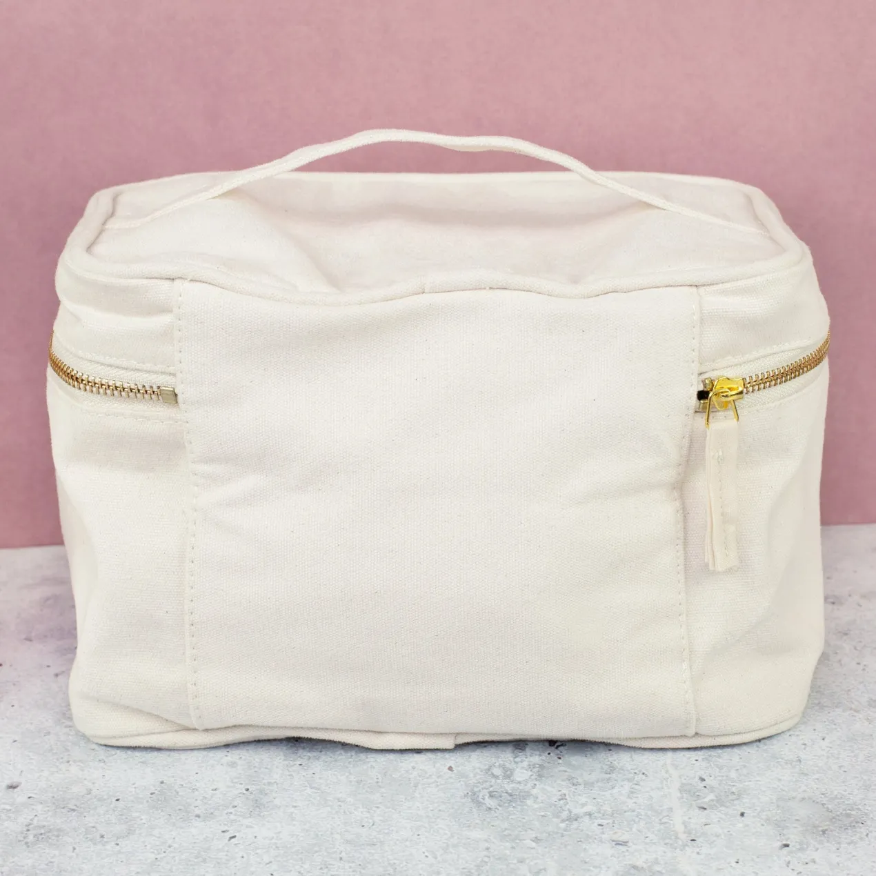 Personalisierter Kulturbeutel mit Name & Herz | Kosmetiktasche aus Baumwolle als Geschenk