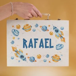 Personalisierter Malkoffer aus Holz mit Name und Weltraum Motiven | Kreativkoffer für Jungen