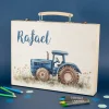 Personalisierter Malkoffer aus Holz mit Name und Traktor Motiv | Kreativkoffer für Jungen