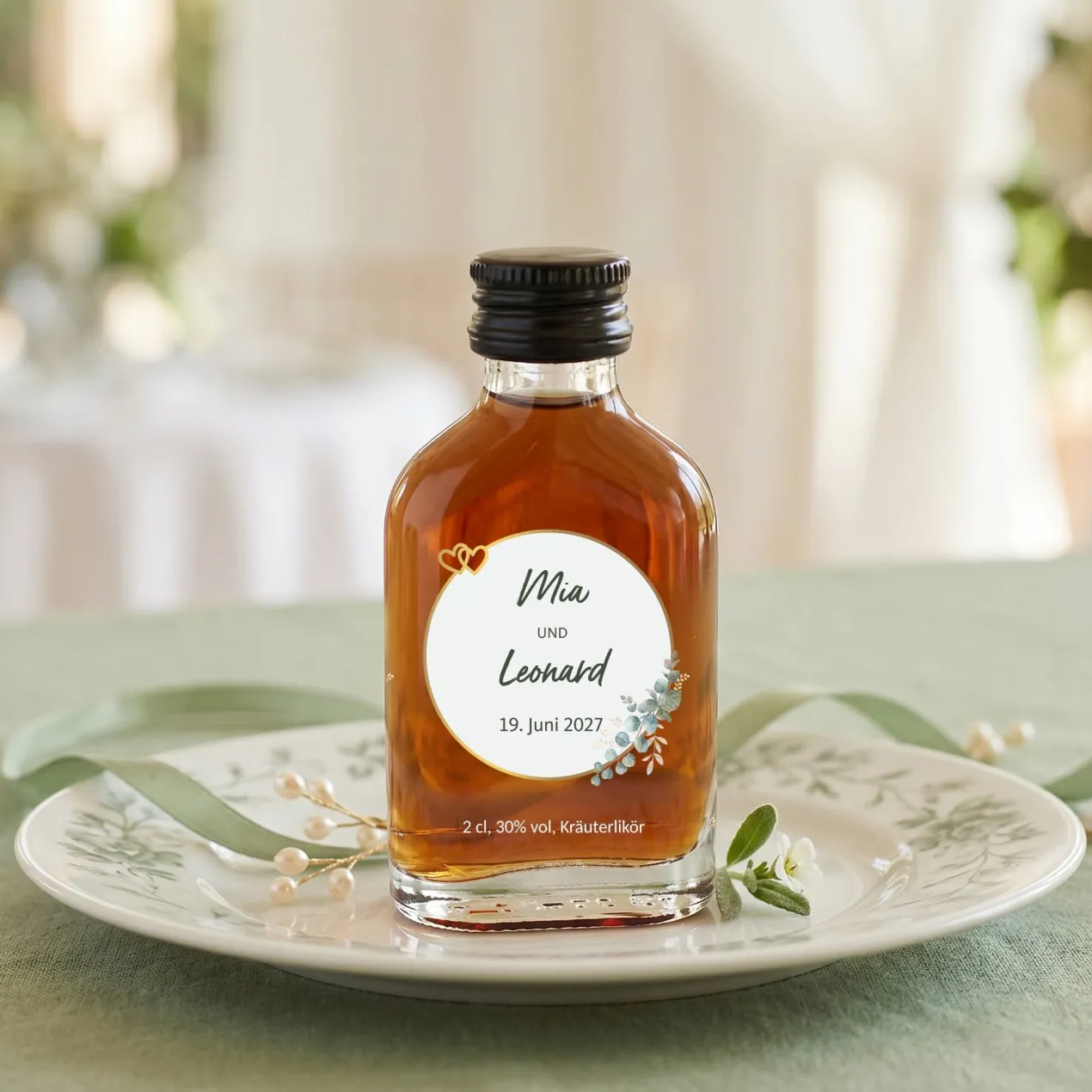 Personalisierter Schnaps zur Hochzeit als Gastgeschenk | 20 ml Fruchtlikör oder Kräuterlikör