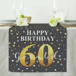 Personalisierter Tischläufer zum Geburtstag mit Name & Alter in Schwarz | Zwei Längen | Konfetti Motiv