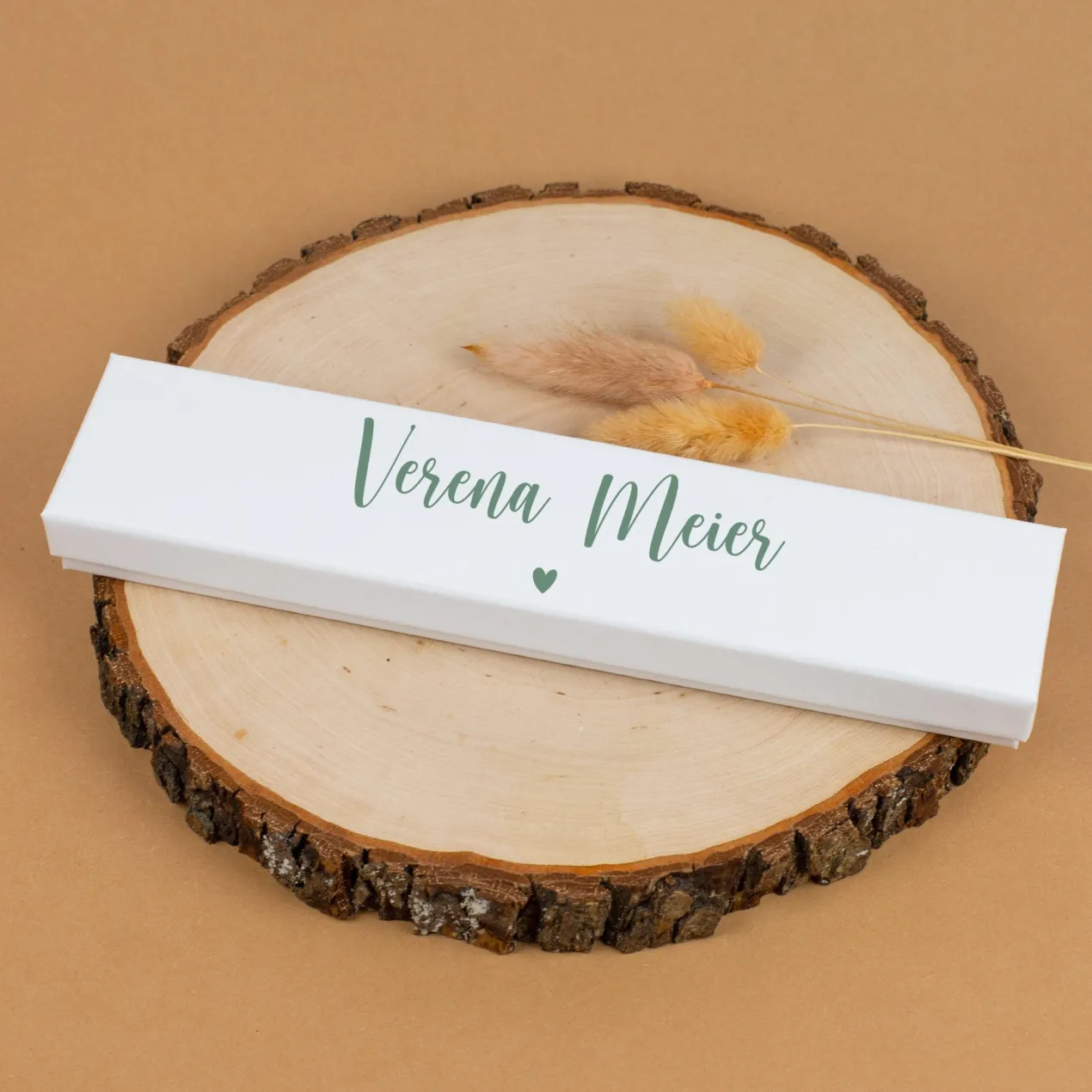 Personalisierte Schmuckverpackung mit Name & Herzsymbol | Geschenkbox für Armbänder mit Farbauswahl
