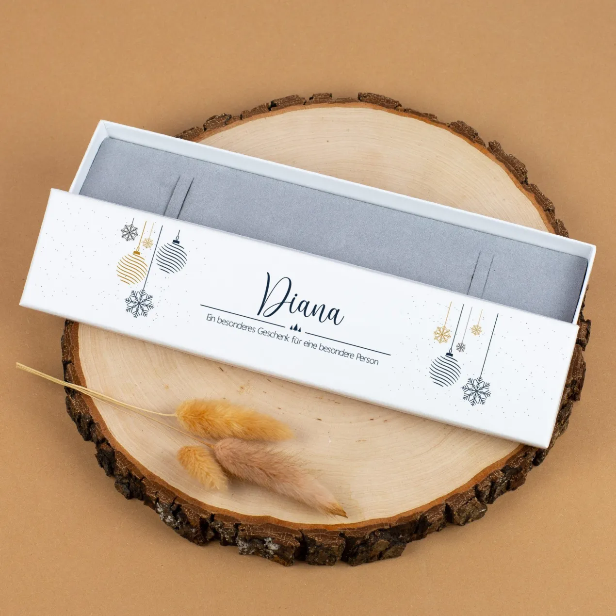 Personalisierte Schmuckverpackung zu Weihnachten mit Name & Wunschtext | Edle Geschenkbox für Armbänder