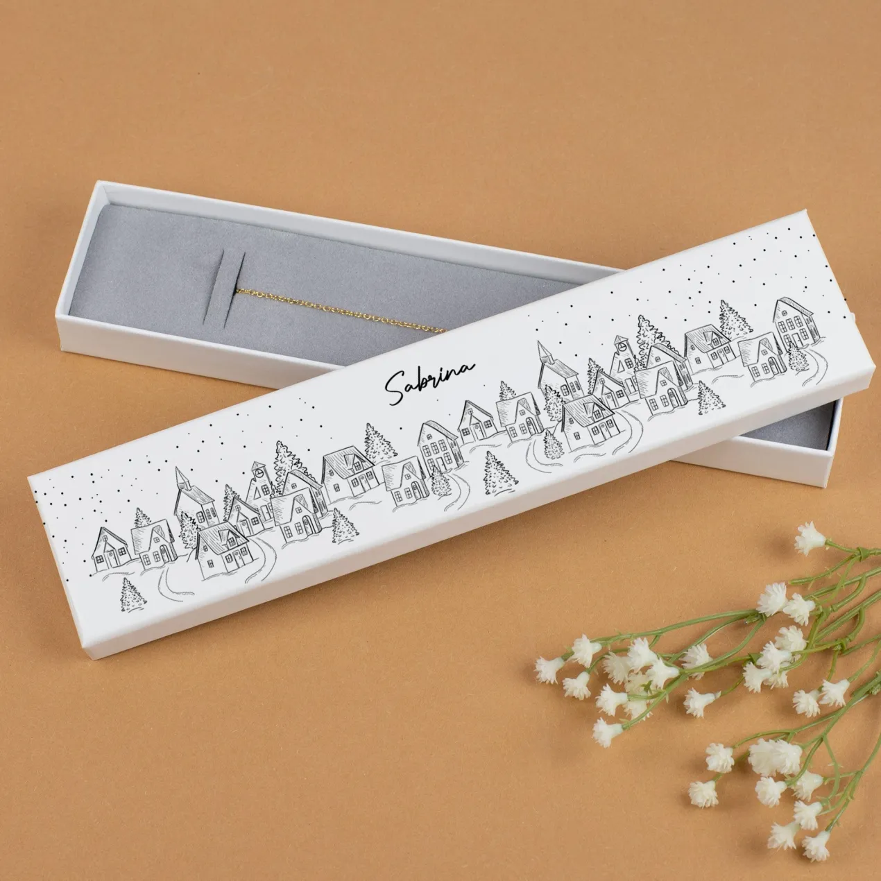Personalisierte Schmuckverpackung zu Weihnachten mit Winterlandschaft & Name | Geschenkbox für Armbänder