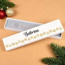 Personalisierte Schmuckverpackung mit goldenen Schneeflocken & Name | Geschenkbox für Armbänder & Ketten
