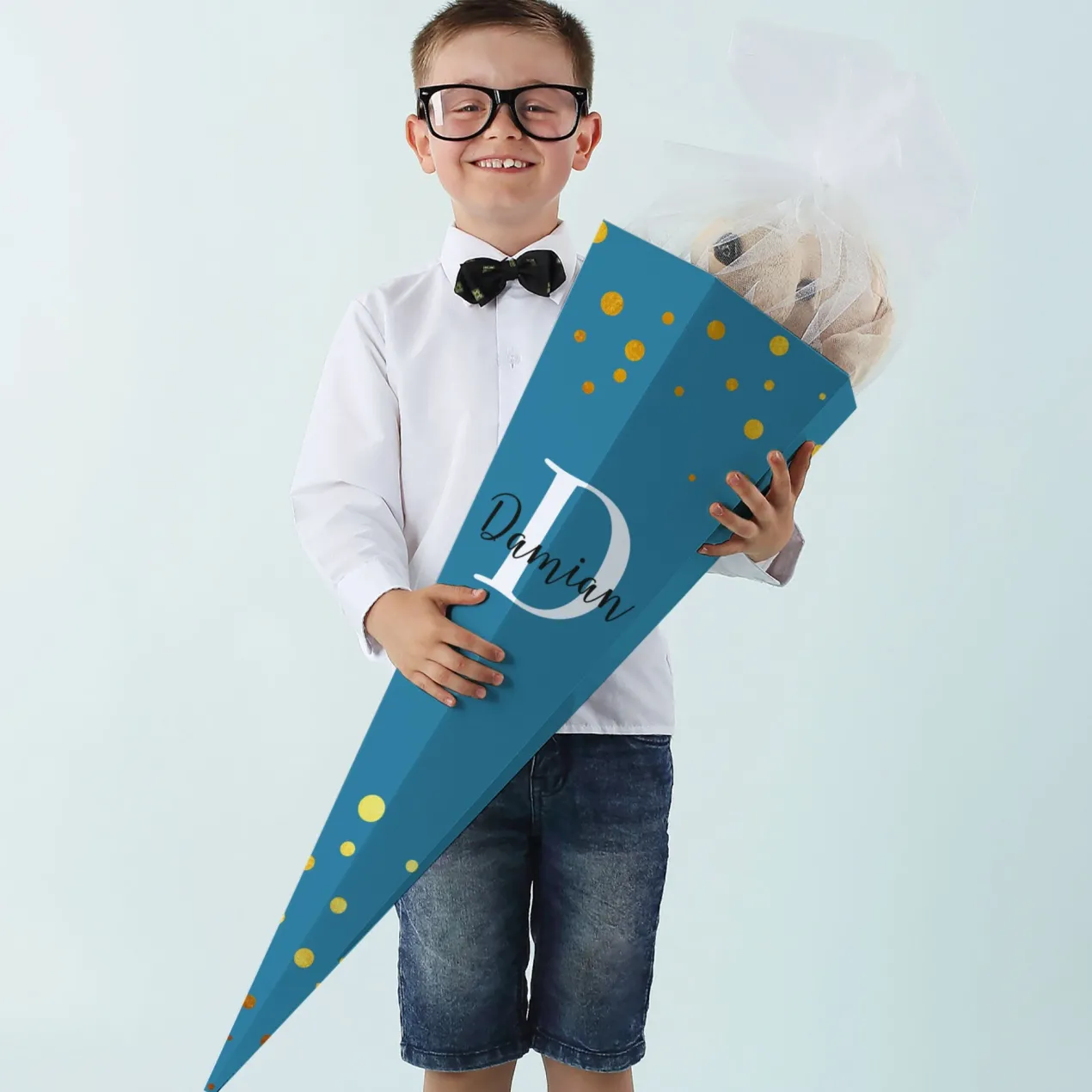 Personalisierte Schultüte für Mädchen und Jungen mit Initiale, Name & Wunschtext | Farbauswahl