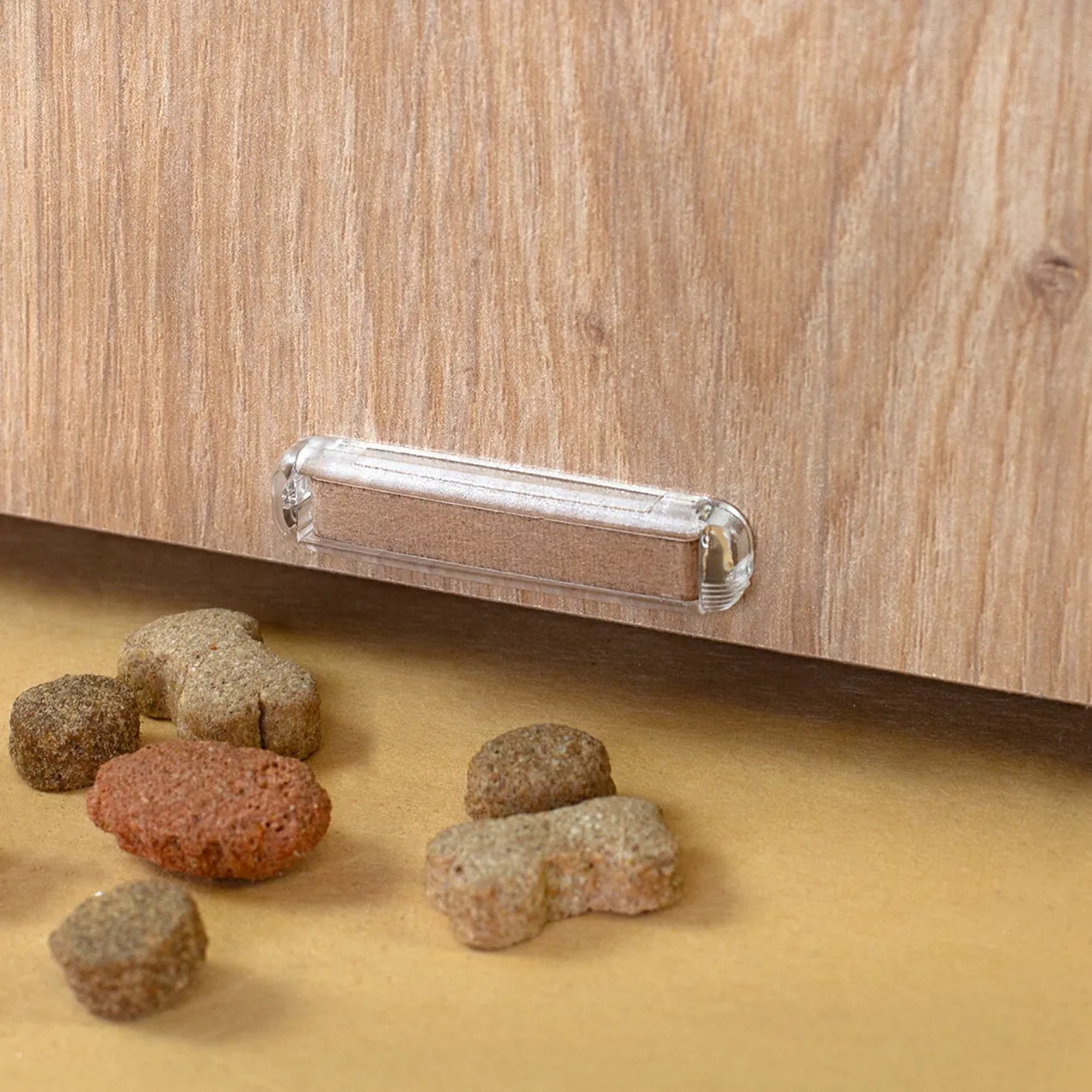 Personalisiertes clipfritz Katzenhaus aus Holz mit Futterstation & Kissen | Geschenk für Katzen
