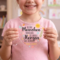 Personalisiertes Deko Herz aus Acryl als Geschenk für Kindergarten Erzieher & Lehrer