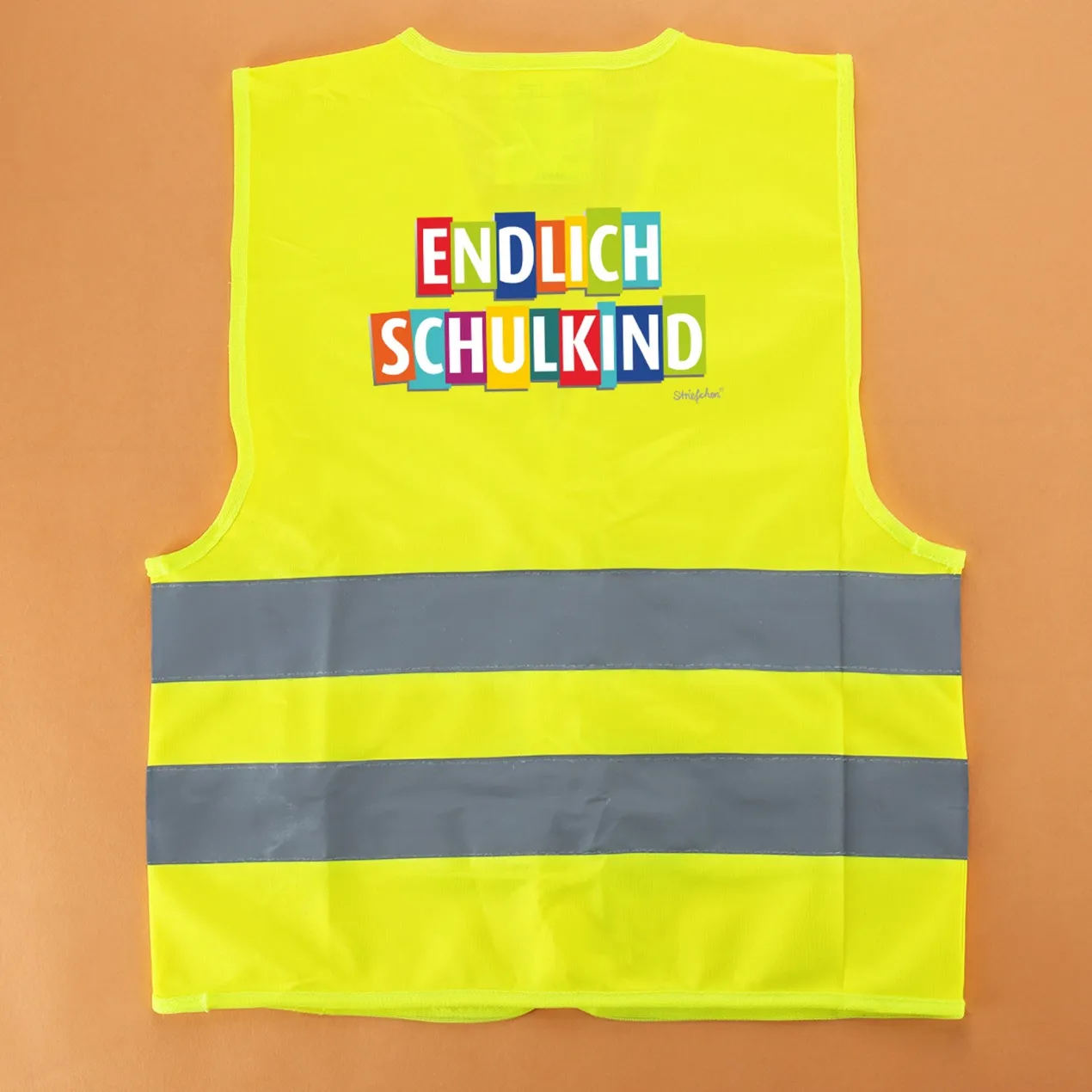 Personalisiertes Geschenkset zur Einschulung mit 8 Teilen | Endlich Schulkind