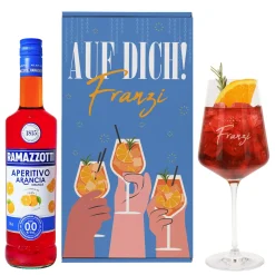 Personalisiertes Geschenkset 'Auf dich!' mit Ramazzotti alkoholfrei, Aperitif-Glas & Geschenkbox