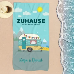 Personalisiertes Handtuch mit Wunschtext für den Campingurlaub in 3 Größen | Geschenk für den Urlaub