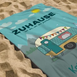 Personalisiertes Handtuch mit Wunschtext für den Campingurlaub in 3 Größen | Geschenk für den Urlaub