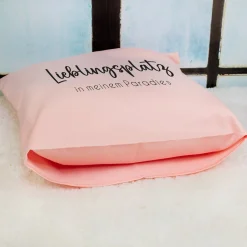 Personalisiertes Kissen 'Lieblingsplatz' mit Wunschtext | Geschenk zum Einzug & Hausbau für Wohnung