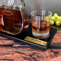 Personalisiertes Luxus Whisky Dekantierset in Gitarrenform | Dekanter Set für Musiker