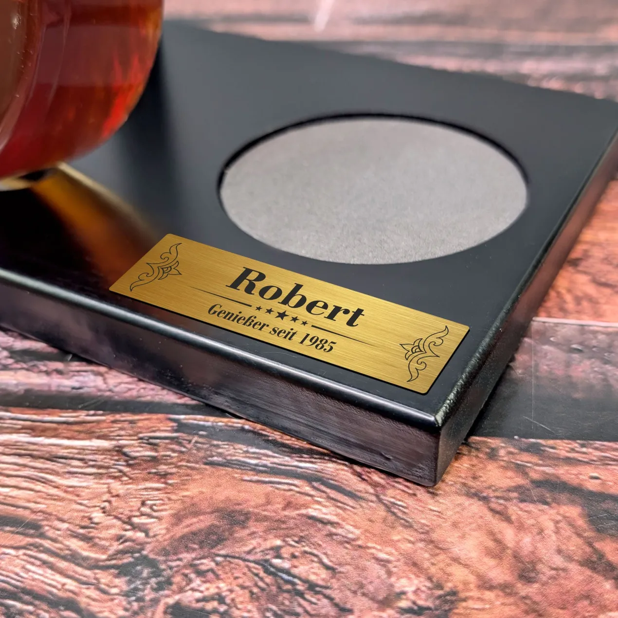 Personalisiertes Luxus Whisky Dekantierset in Gitarrenform | Dekanter Set für Musiker
