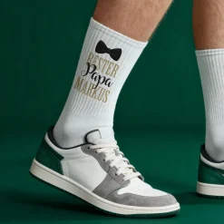 Personalisierte Socken in weiß 'Bester Papa' mit Name | Geschenk zum Vatertag für Männer & Papas