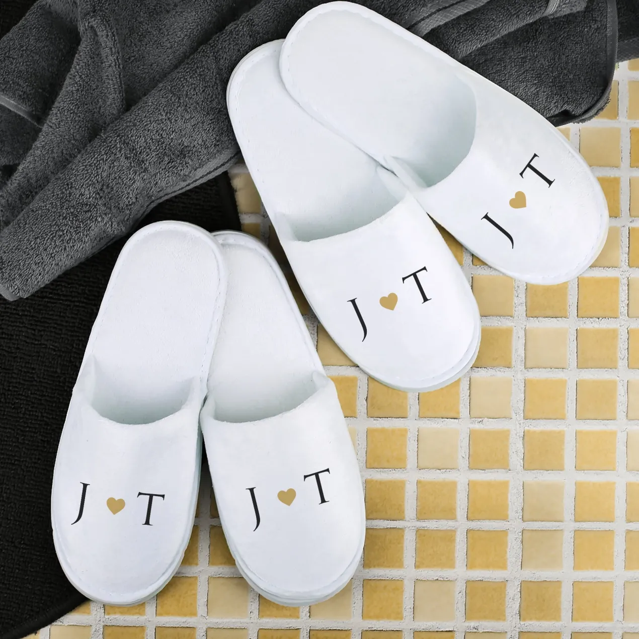Personalisiertes Pantoffel Set zur Hochzeit | Slipper mit Initialen als Hochzeitsgeschenk
