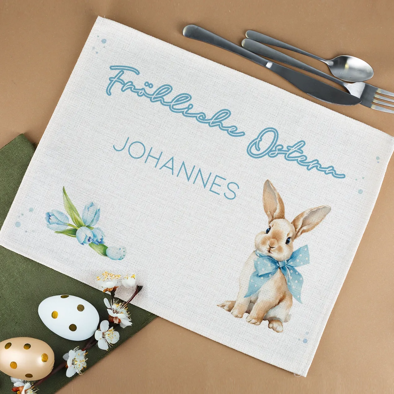 Personalisiertes Platzdeckchen zu Ostern aus Jute | Tischset mit Hasenmotiv, Wunschtext & Name