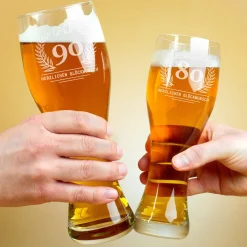 Personalisiertes Weizenglas zum Geburtstag in zwei Größen