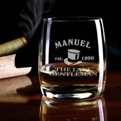 Personalisiertes Whiskey Glas mit Name und Geburtsjahr