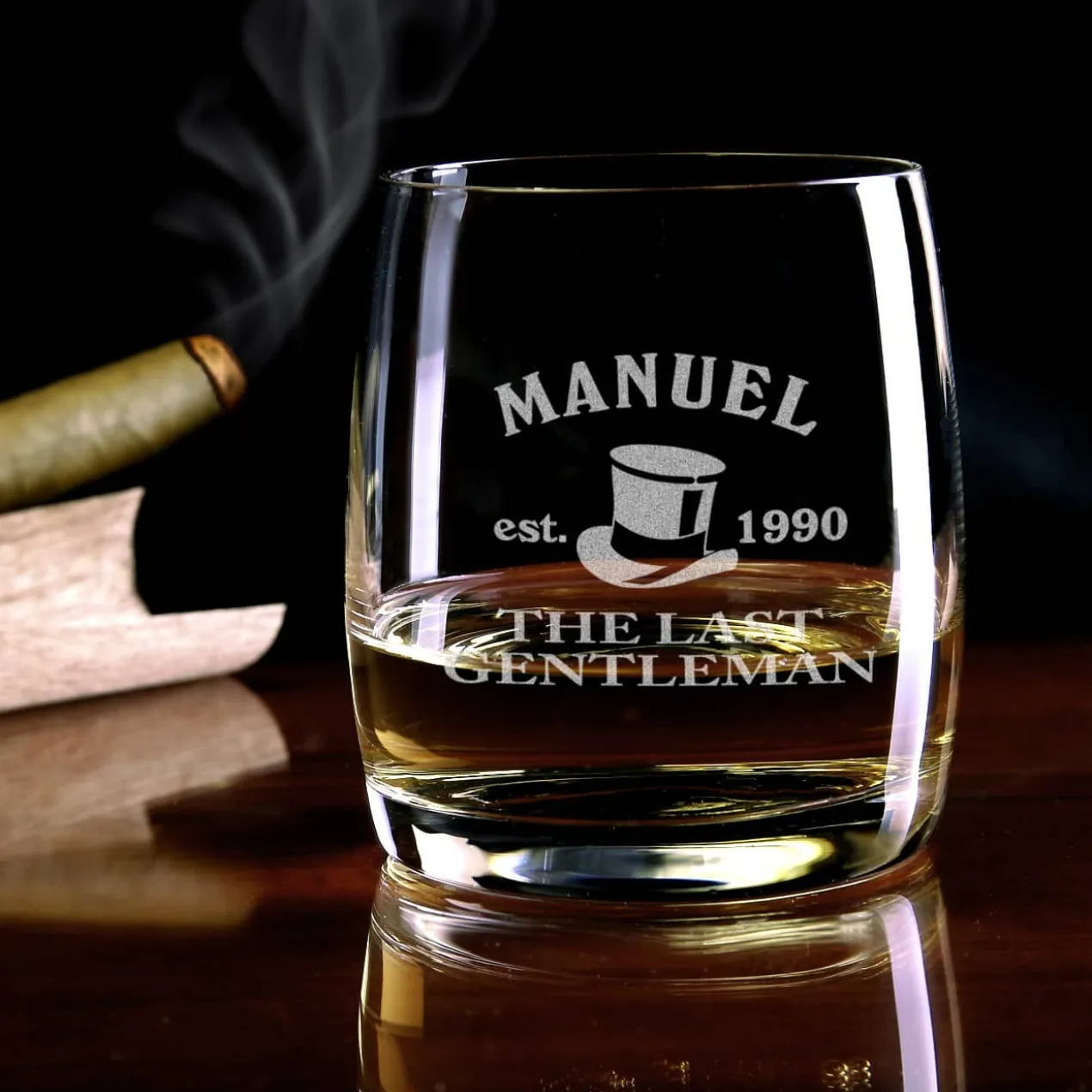 Personalisiertes Whiskey Glas mit Name und Geburtsjahr