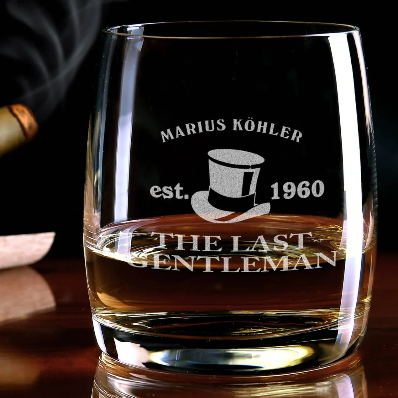 Personalisiertes Whiskey Glas mit Name und Geburtsjahr