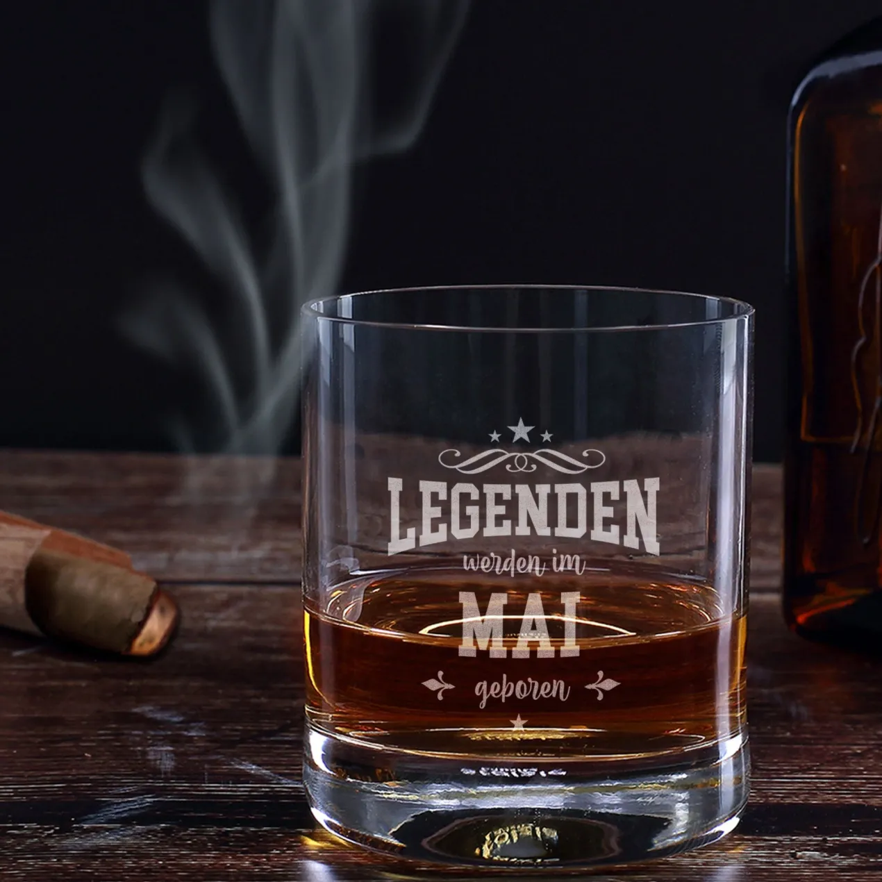 Personalisiertes Whisky Glas mit Gravur als Geschenk zum Geburtstag | 320 ml Whiskeyglas