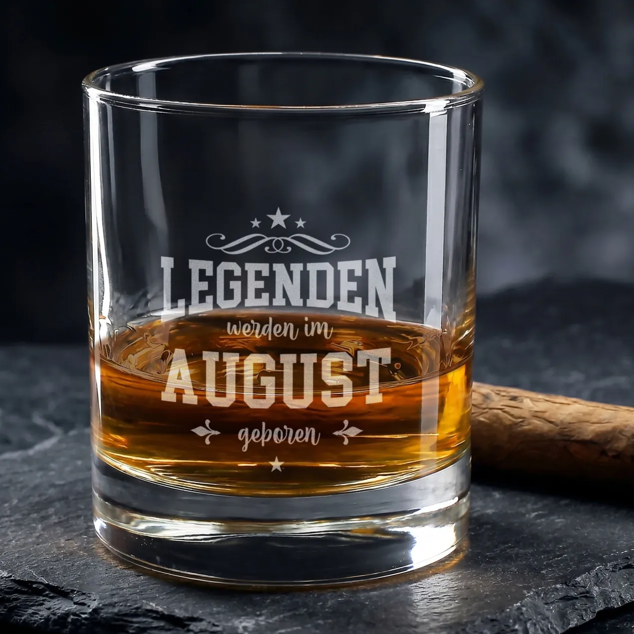 Personalisiertes Whisky Glas mit Gravur als Geschenk zum Geburtstag | 320 ml Whiskeyglas