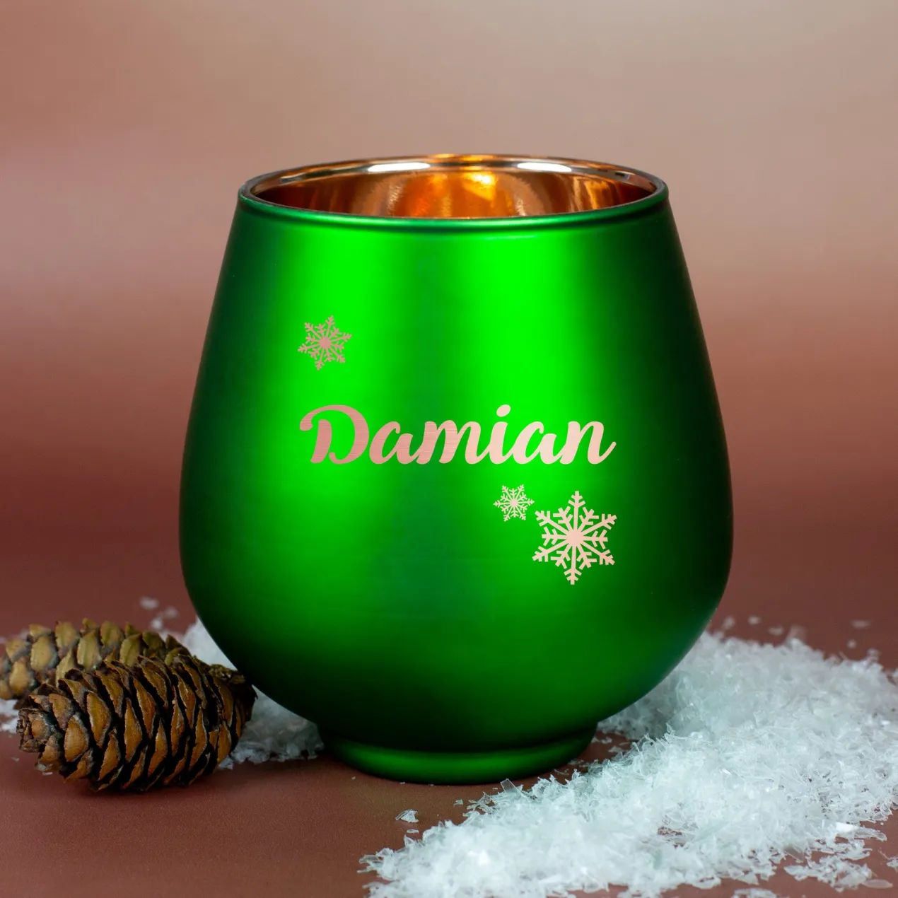 Personalisiertes Windlicht zu Weihnachten graviert mit Name & Schneeflockenmotiv in Rot oder Grün