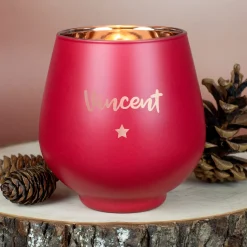 Personalisiertes Windlicht zu Weihnachten graviert mit Name & Sternmotiv in Rot oder Grün