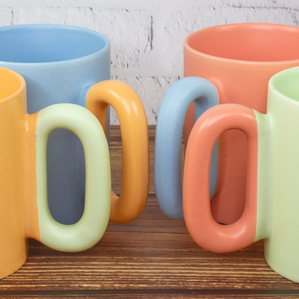 Personalisierte Tasse mit Initiale & Name | Bunter Porzellan Kaffeebecher von Ritzenhoff & Breker