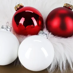 Personalisierte Weihnachtskugeln mit Name | Weihnachtsbaumkugeln & Christbaumkugeln mit Farbauswahl