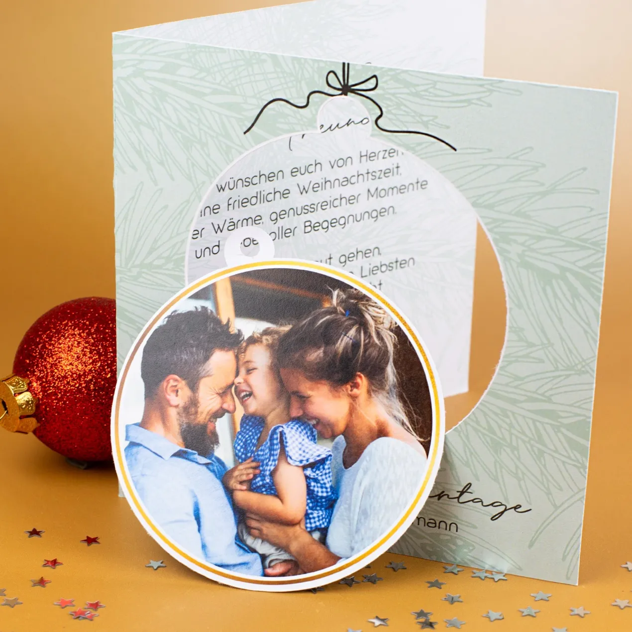 Personalisierte Weihnachtskarte mit herausnehmbarer Fotokugel | Klappkarte mit Fotos & Wunschtext