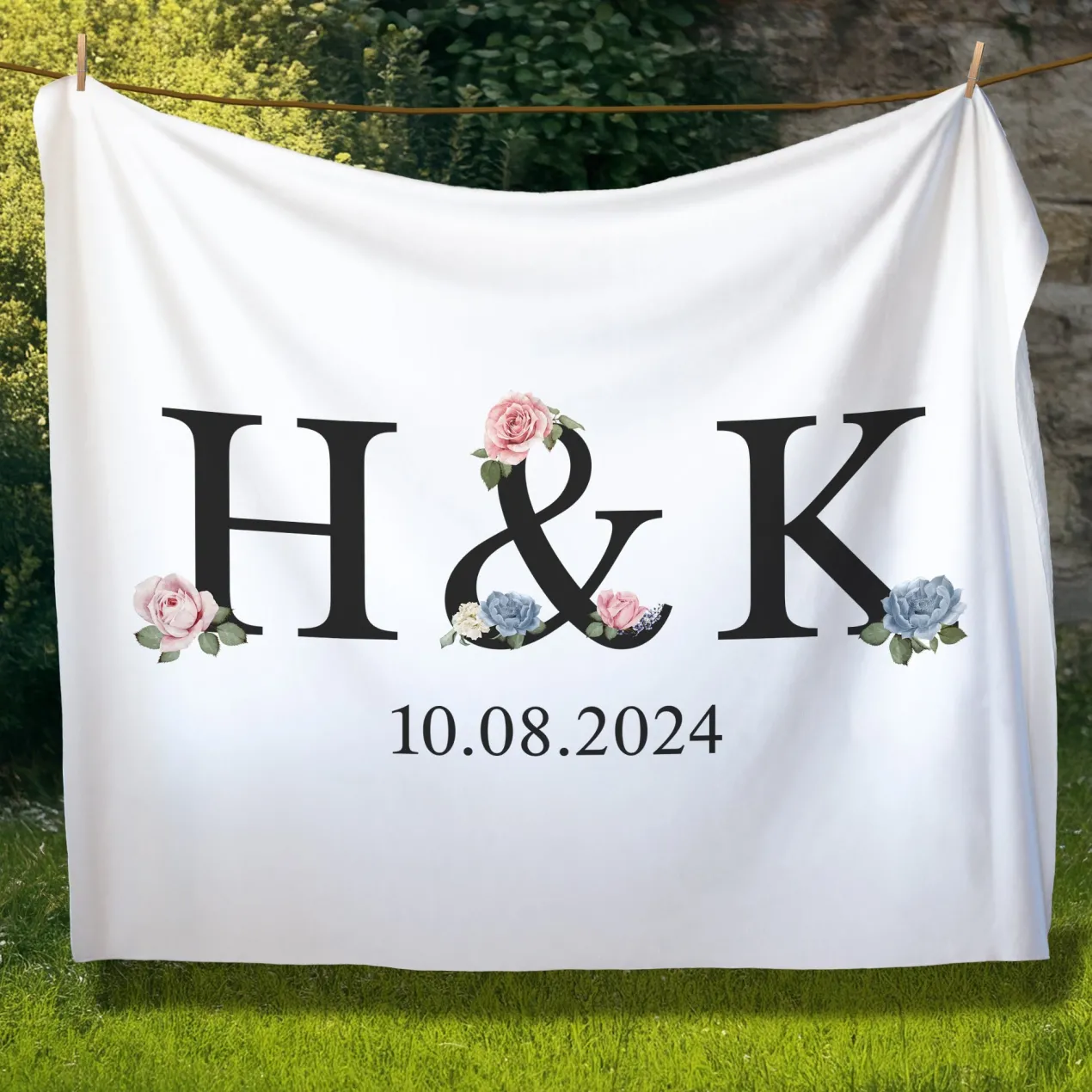 Personalisierte XXL Kuscheldecke zur Hochzeit mit Initialen und Datum | Sherpadecke 150x200cm