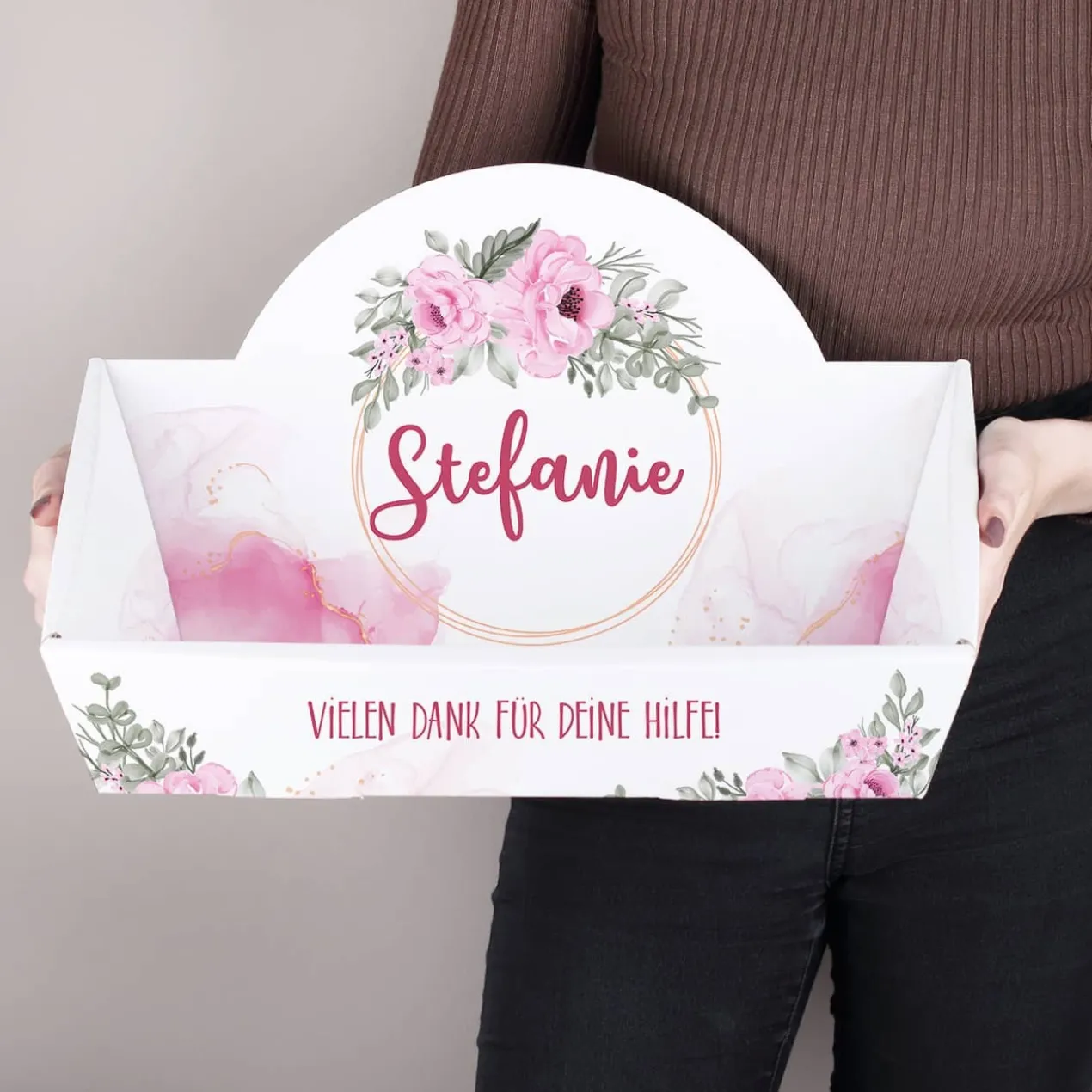 Präsentkorb mit floralem Motiv - perfekt für Geschenksets