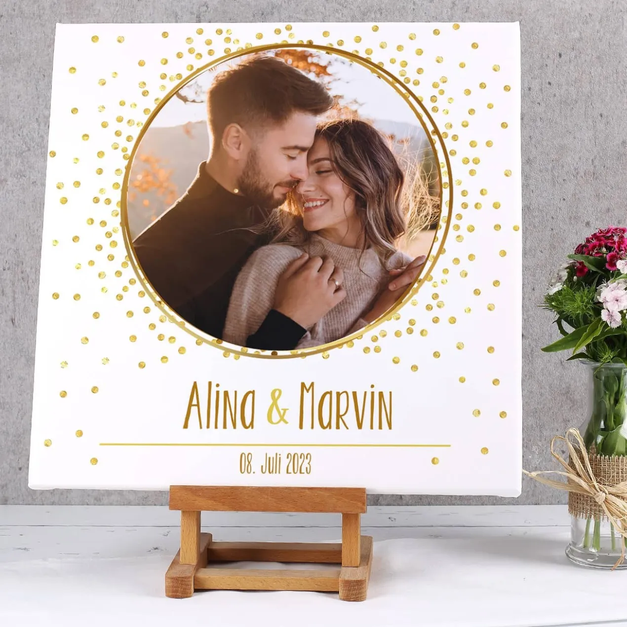 Quadratische Fotoleinwand mit goldenem Motiv zur Hochzeit