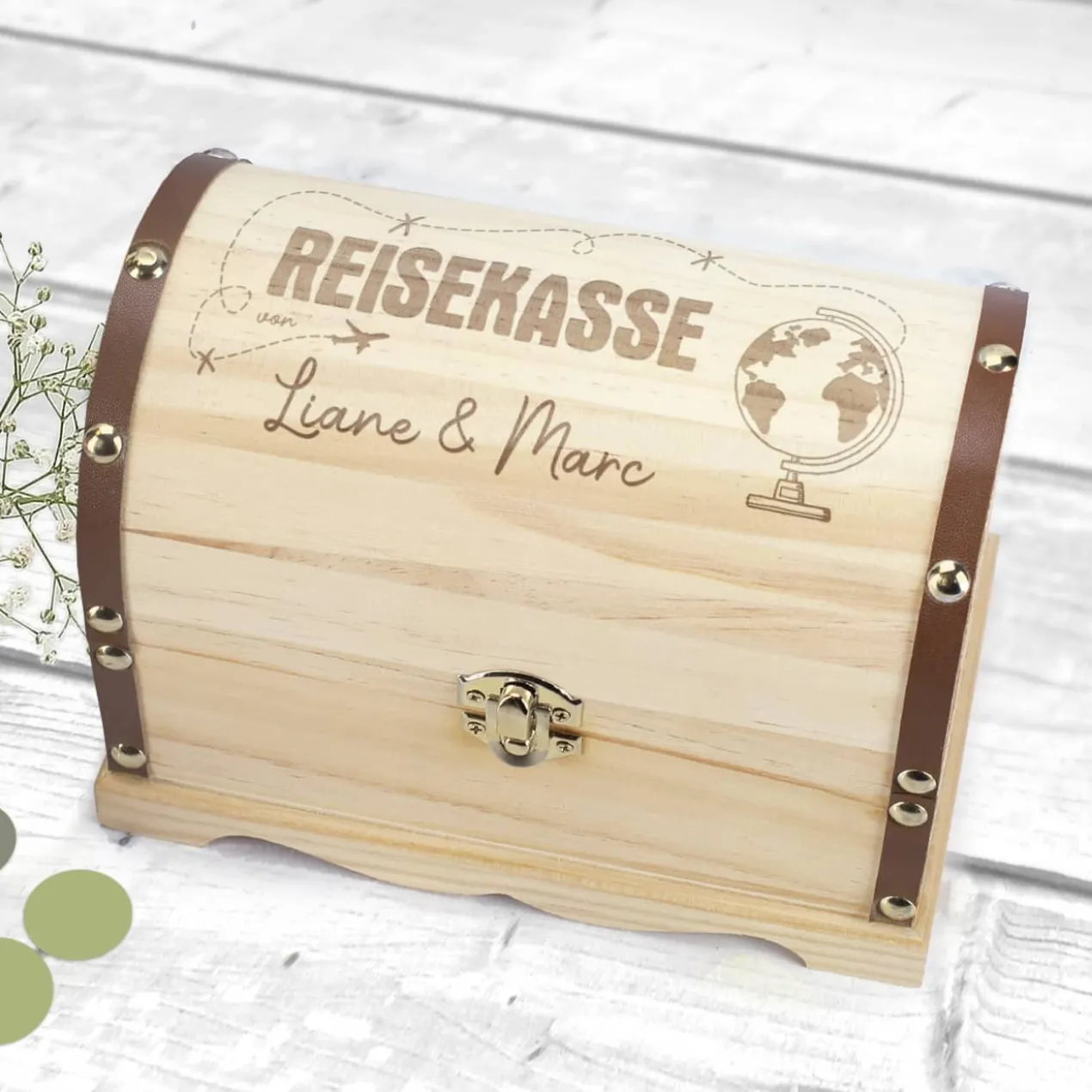 Reisekasse - große Schatztruhe mit Namensgravur