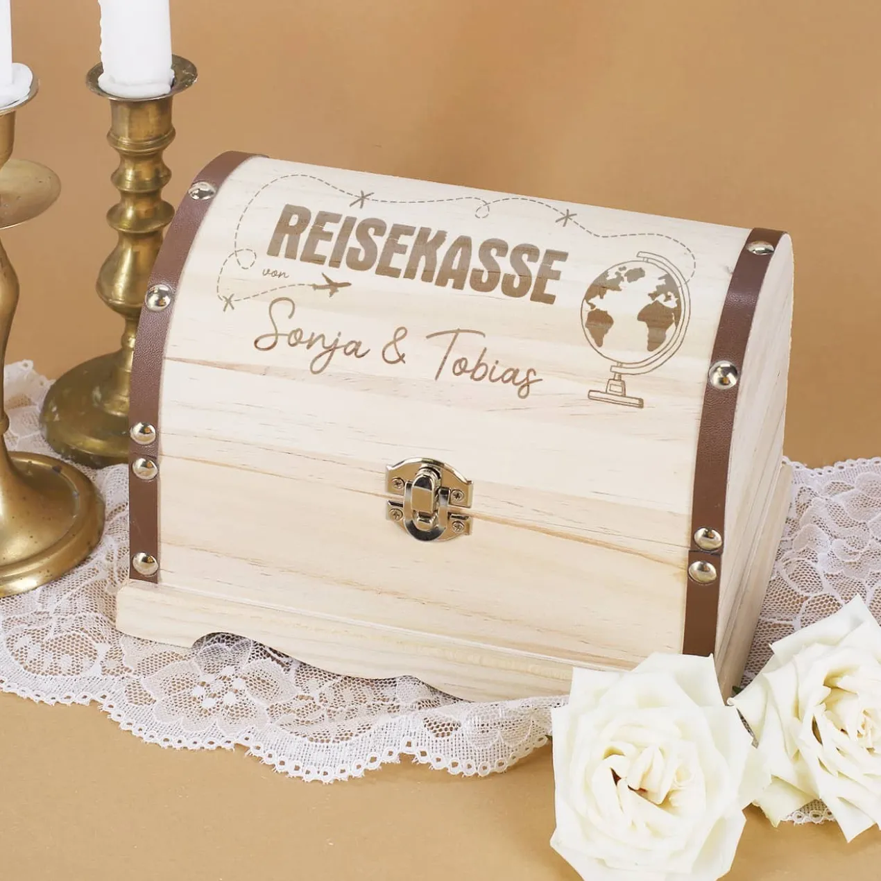 Reisekasse - große Schatztruhe mit Namensgravur